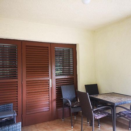 Vadasztanya Apartmanhazak Siofok Bilik gambar