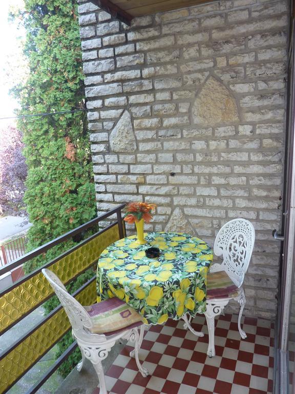 Vadasztanya Apartmanhazak Siofok Bilik gambar