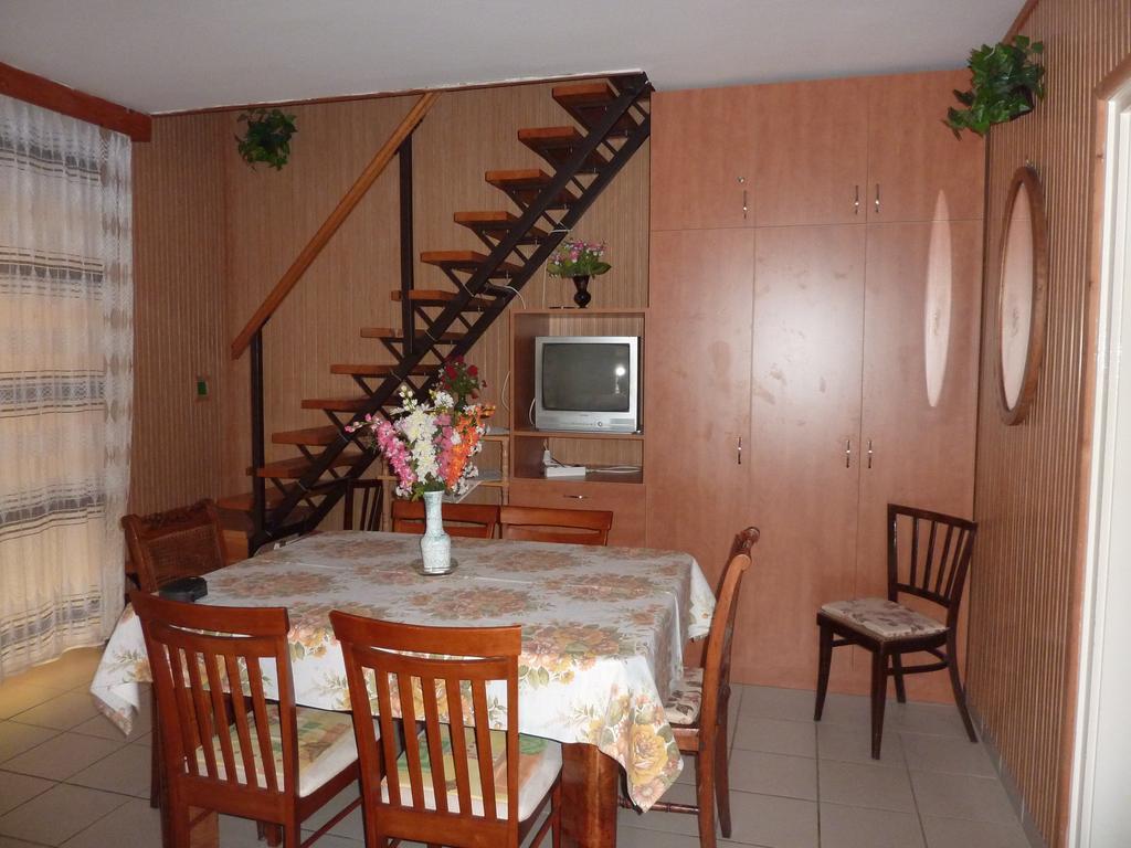 Vadasztanya Apartmanhazak Siofok Bilik gambar