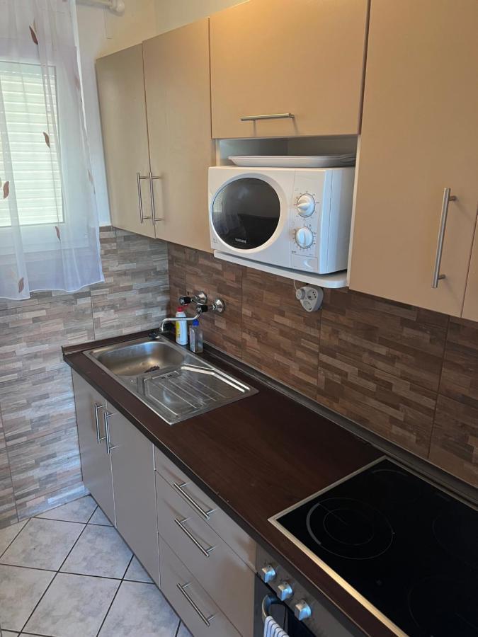 Vadasztanya Apartmanhazak Siofok Luaran gambar