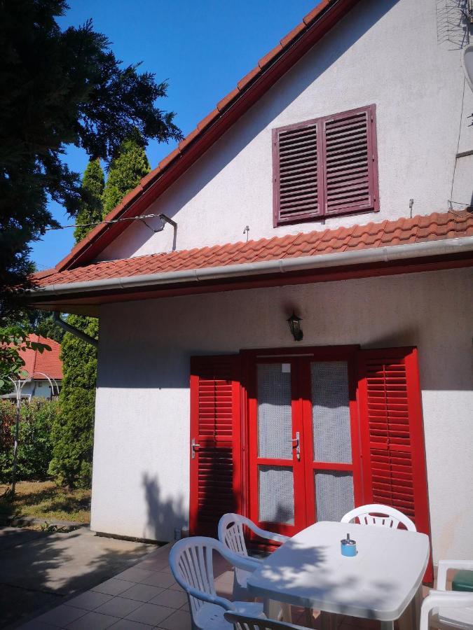 Vadasztanya Apartmanhazak Siofok Luaran gambar