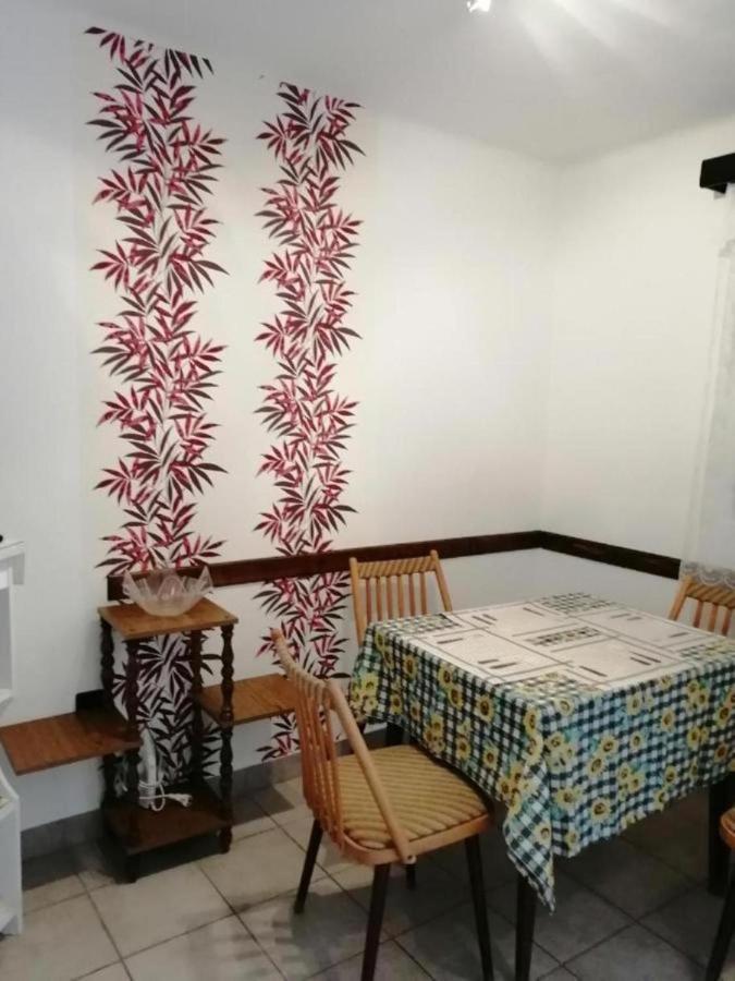 Vadasztanya Apartmanhazak Siofok Luaran gambar