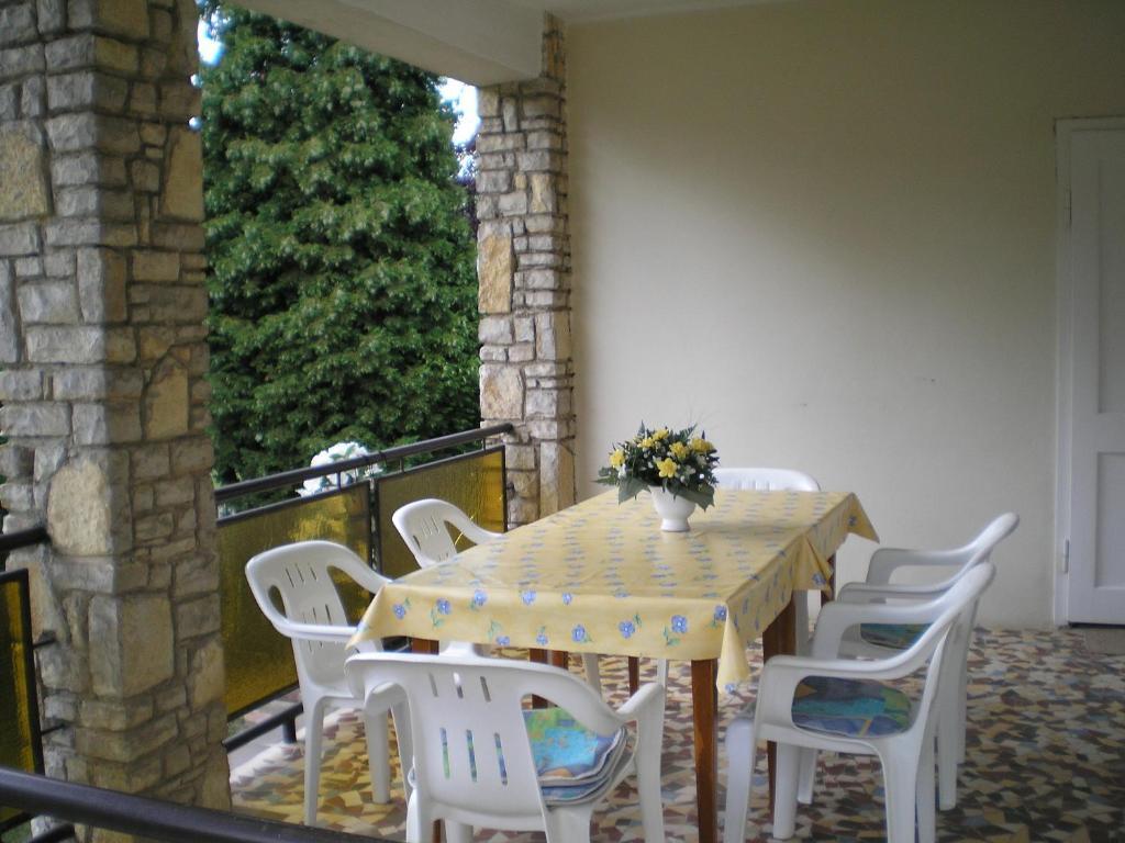 Vadasztanya Apartmanhazak Siofok Luaran gambar